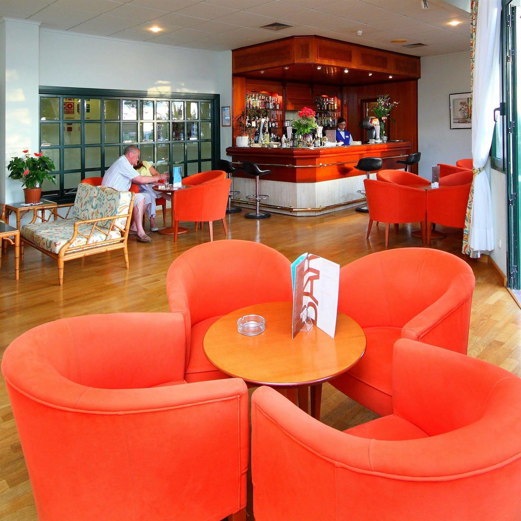 Son Bou Apartments Екстер'єр фото